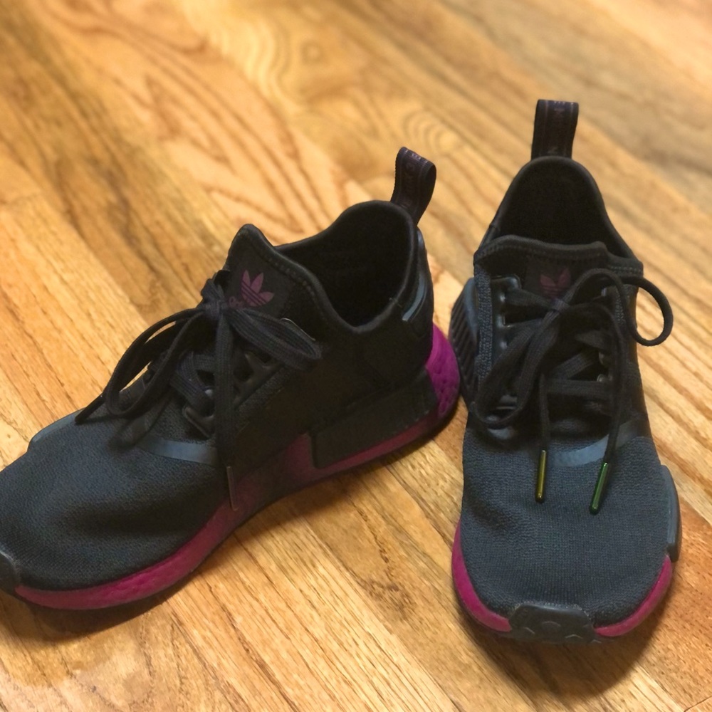 Adidas NMD sz8 Womens black purple metallic lace ends